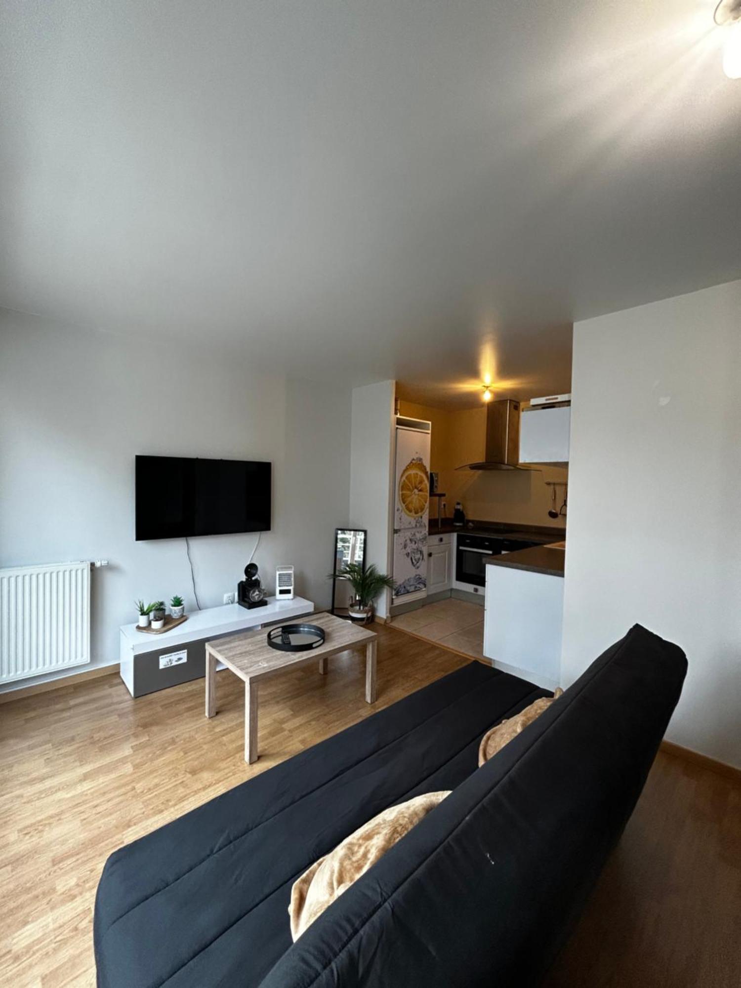 Duplex Lumineux Tout Equipe/Rer D/Balcon/Parking Corbeil-Essonnes Exterior foto