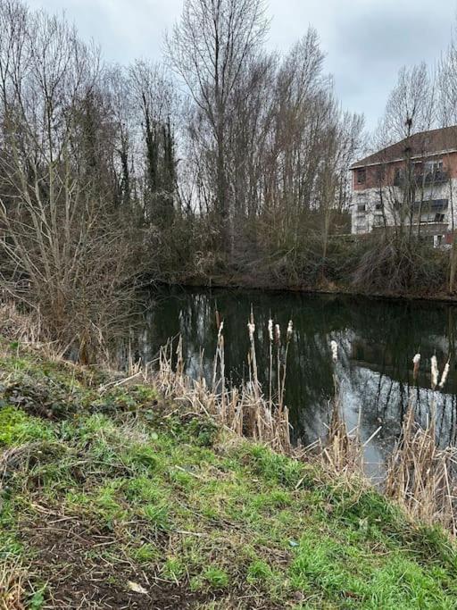 Duplex Lumineux Tout Equipe/Rer D/Balcon/Parking Corbeil-Essonnes Exterior foto